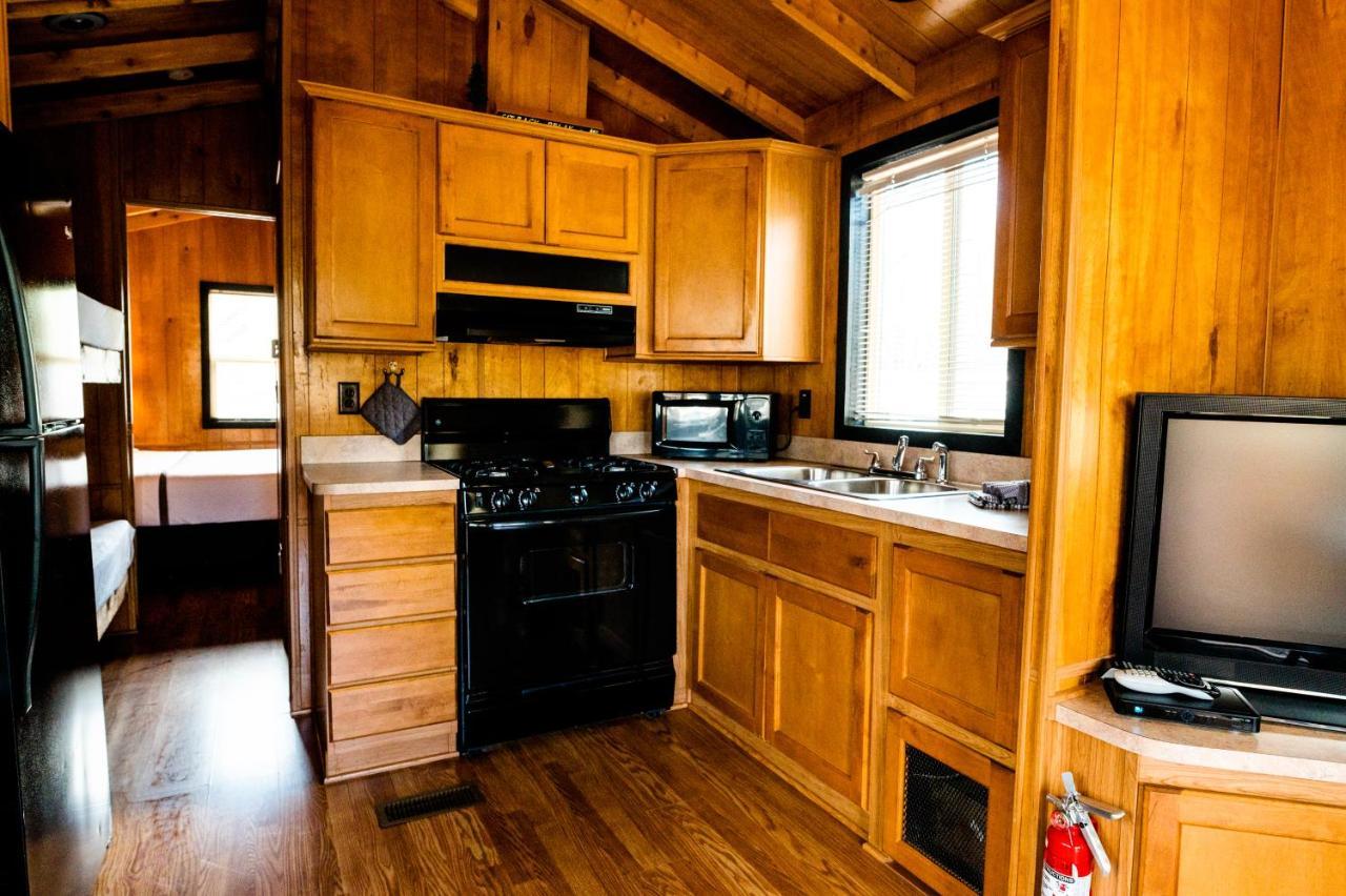 Garden Of The Gods Rv Resort Colorado Springs Exterior photo